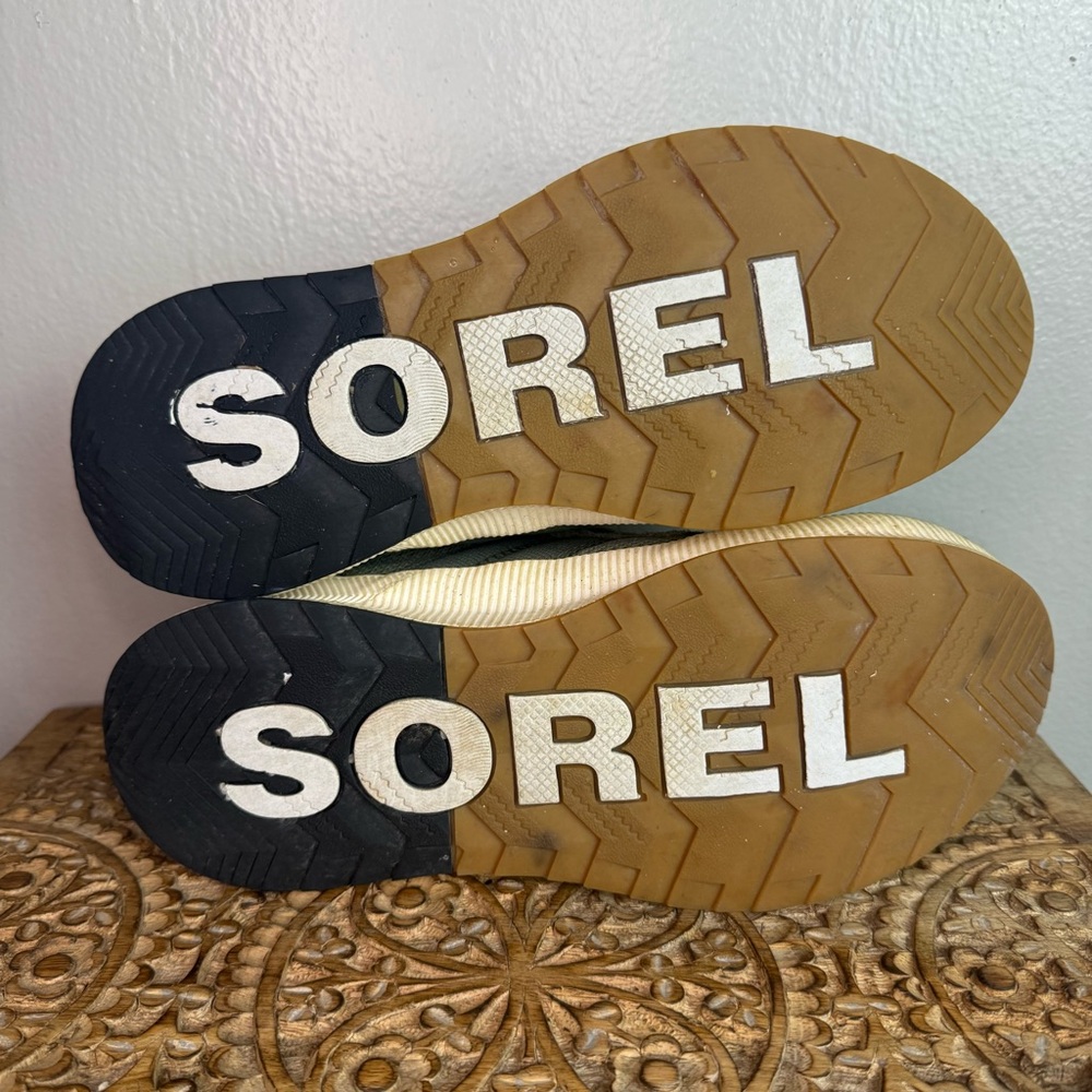 Sorel Women’s Out N About III Low Sneakers Sz 9 - Picture 4 of 5